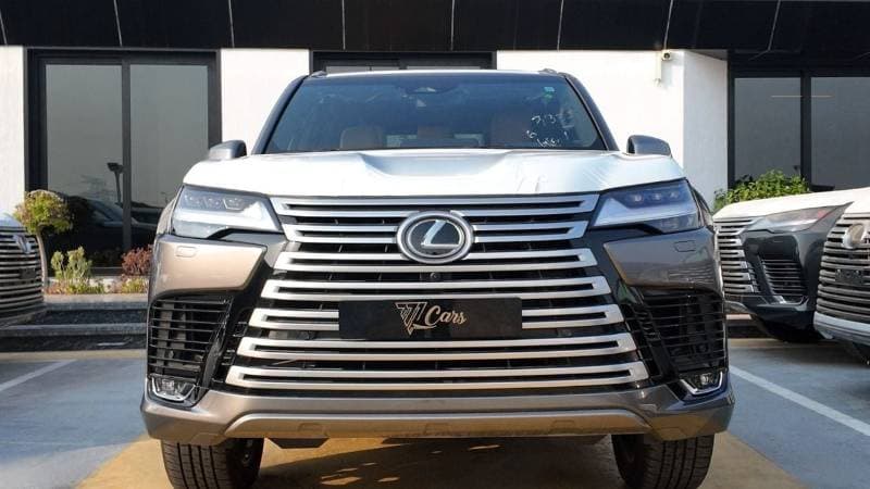 2026 Lexus LX600 SIGNATURE thumbnail 2