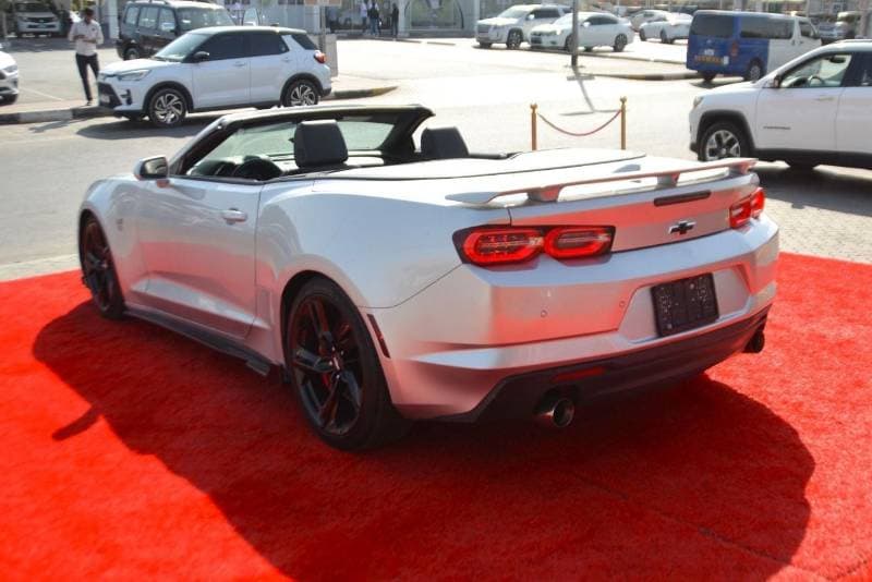 2019 Chevrolet Camaro SS thumbnail 6