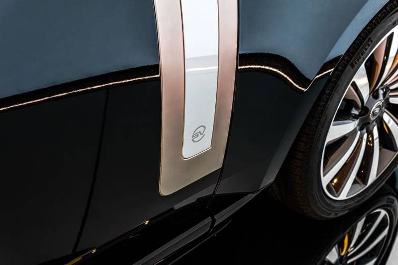 2025 Land Rover Range Rover SV P615 SWB thumbnail 8