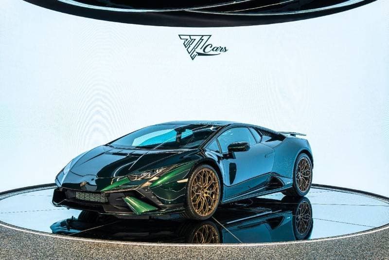 2023 Lamborghini Huracan TECNICA