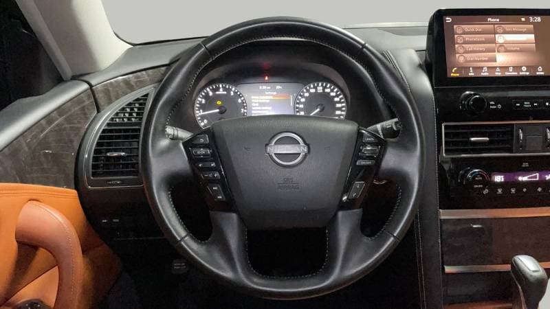 2024 Nissan Patrol LE T2 thumbnail 8