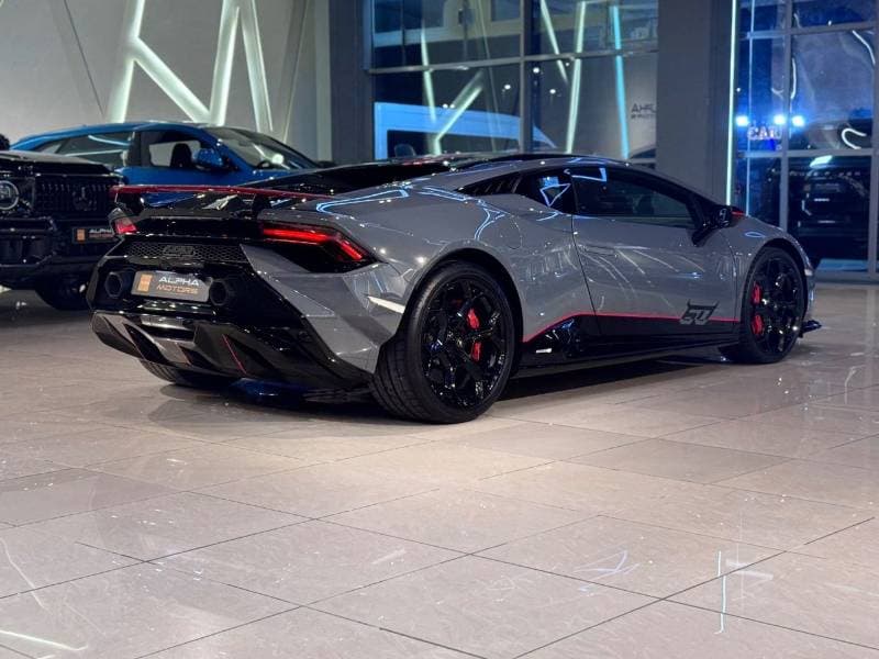 2023 Lamborghini Huracan TECNICA thumbnail 5