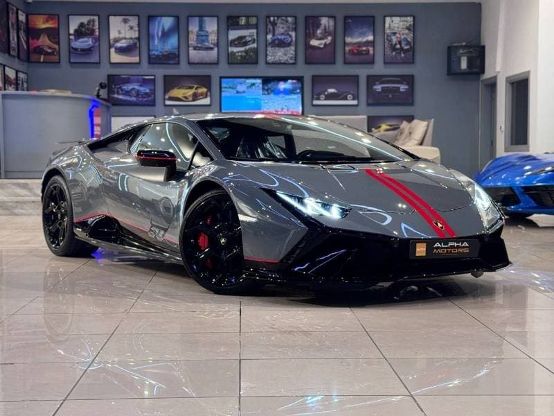 2023 Lamborghini Huracan TECNICA