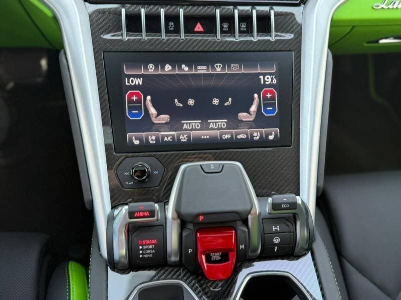 2024 Lamborghini Urus S thumbnail 6