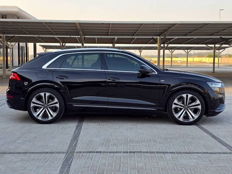 2023 Audi Q8 55 TFSI BLACK EDITION thumbnail 8