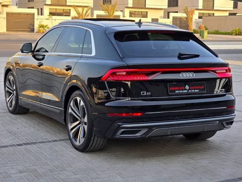 2023 Audi Q8 55 TFSI BLACK EDITION thumbnail 5