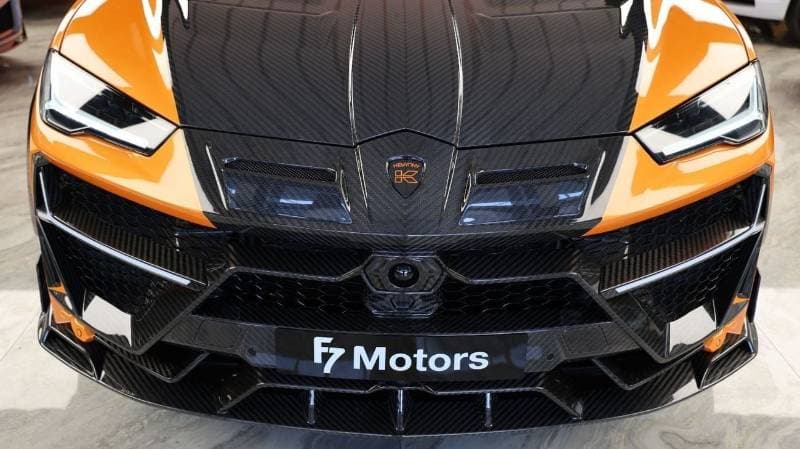2021 Lamborghini Urus STANDARD thumbnail 4