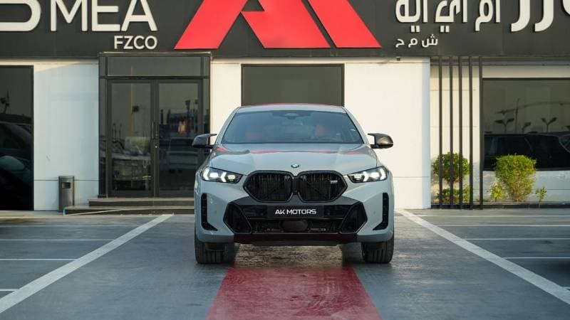2026 BMW X6 M M60i XDrive thumbnail 2