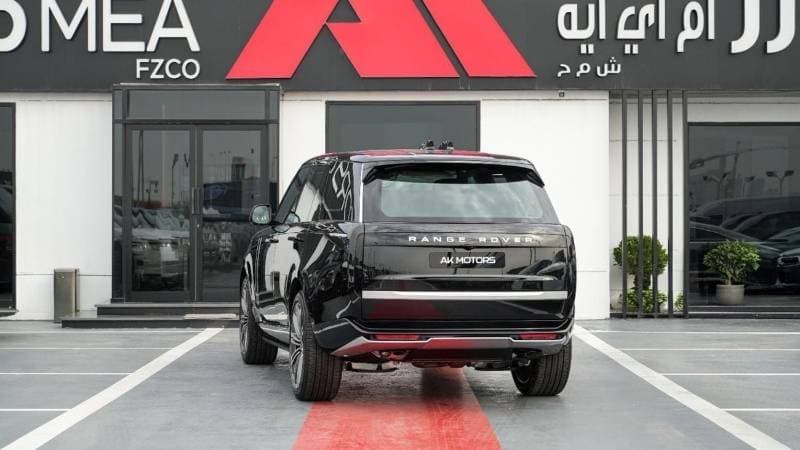 2026 Land Rover Range Rover AUTOBIOGRAPHY P530 thumbnail 4