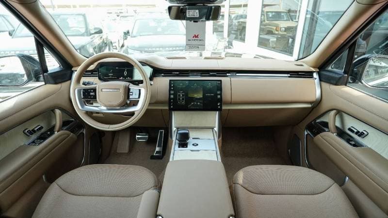2026 Land Rover Range Rover SV SWB P615 thumbnail 8