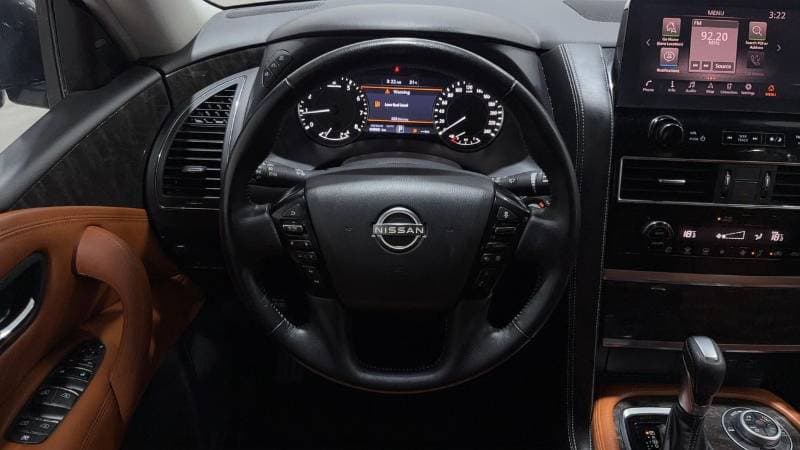 2024 Nissan Patrol SE TITANIUM thumbnail 8