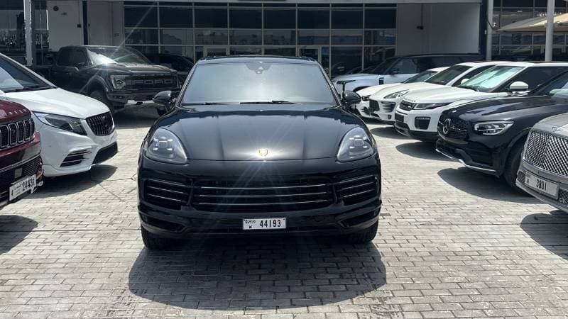 2022 Porsche Cayenne STANDARD thumbnail 3