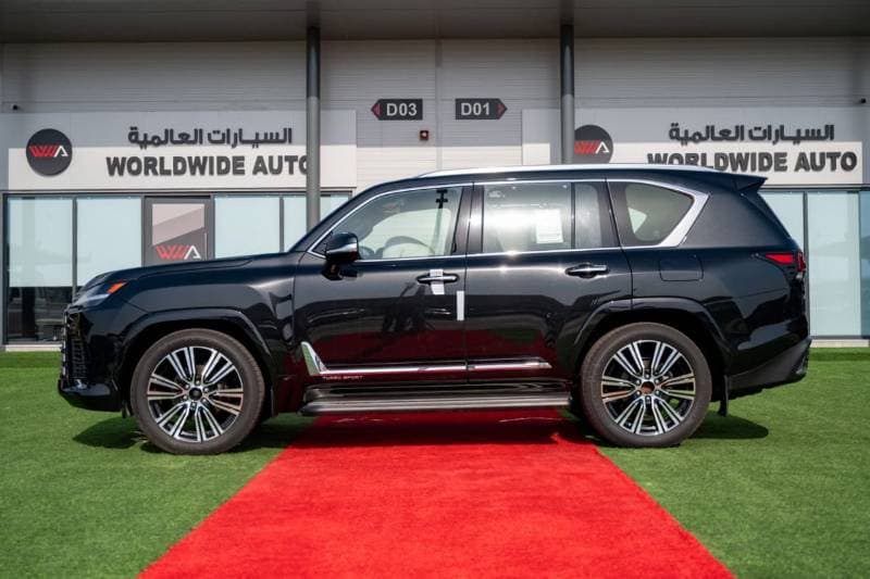 2026 Lexus LX600 TURBO SPORT thumbnail 5