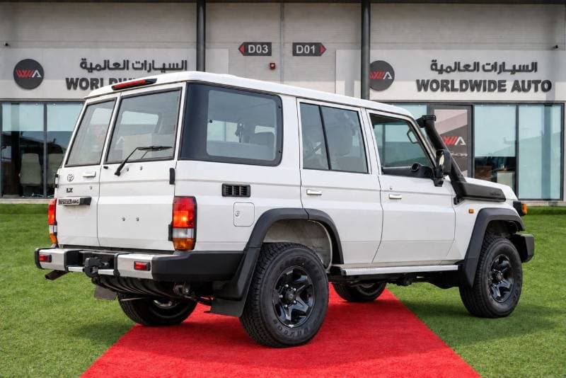 2025 Toyota Land Cruiser S DLX thumbnail 6