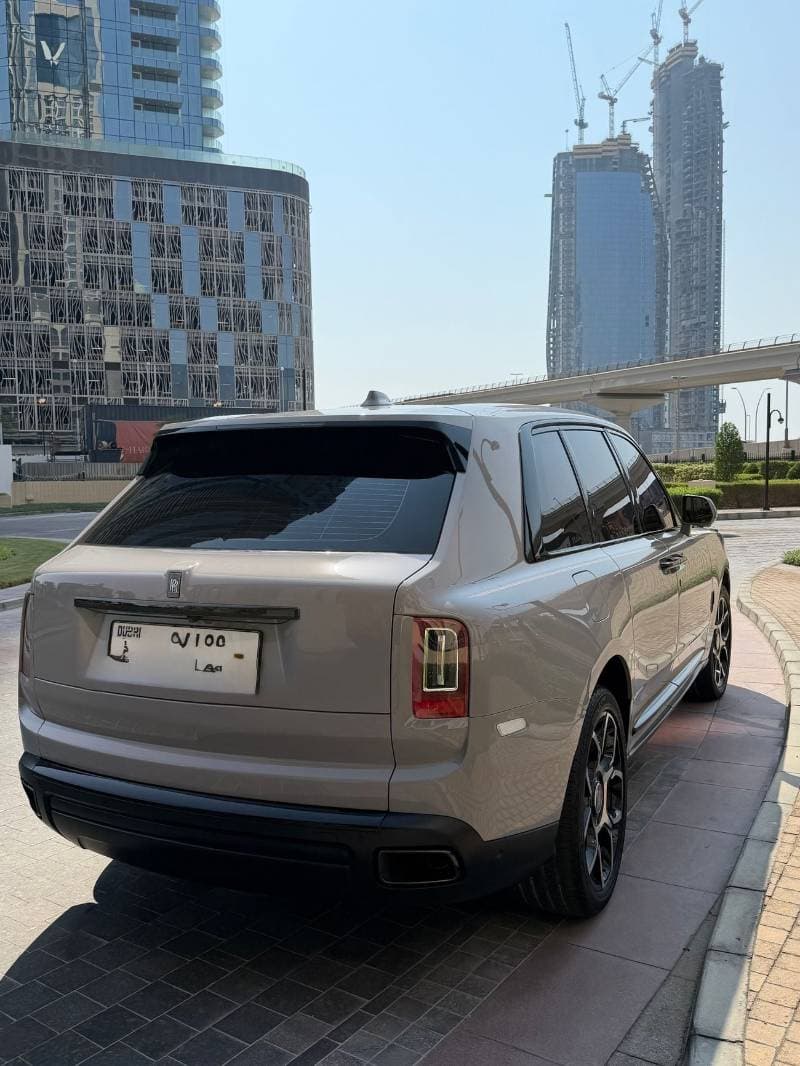 2022 Rolls Royce Cullinan BLACK BADGE thumbnail 3