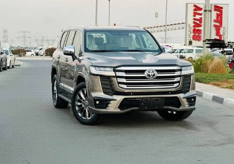 2022 Toyota Land Cruiser GXR