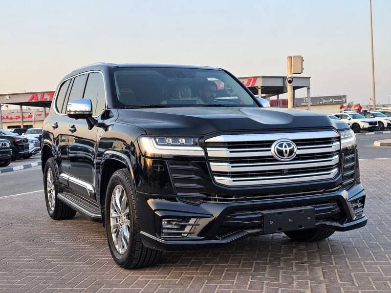 2022 Toyota Land Cruiser GXR thumbnail 4