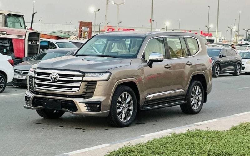 2022 Toyota Land Cruiser GXR thumbnail 6