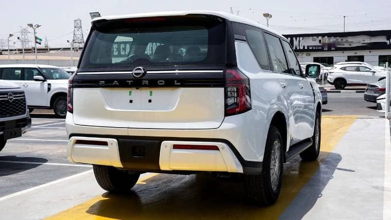 2026 Nissan Patrol XE thumbnail 6