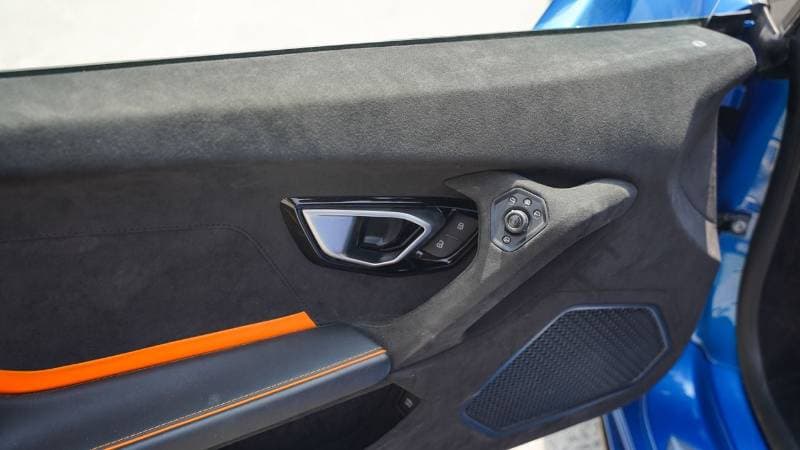 2023 Lamborghini Huracan TECNICA thumbnail 7
