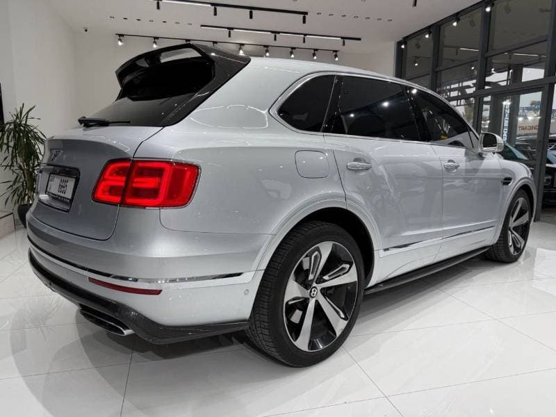 2017 Bentley Bentayga FIRST EDITION thumbnail 6
