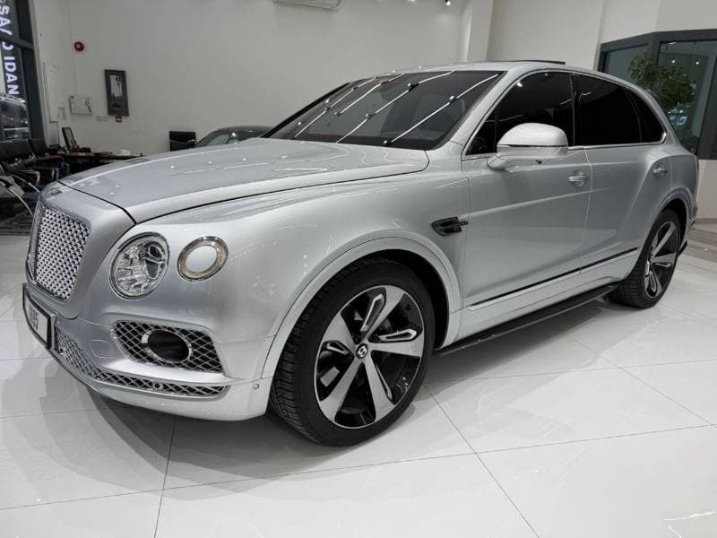 2017 Bentley Bentayga FIRST EDITION thumbnail 3
