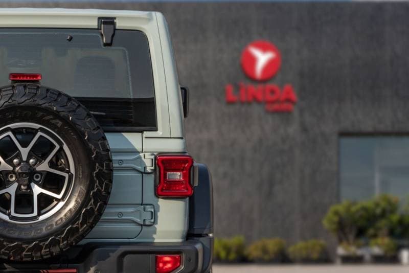 2024 Jeep Wrangler RUBICON thumbnail 5