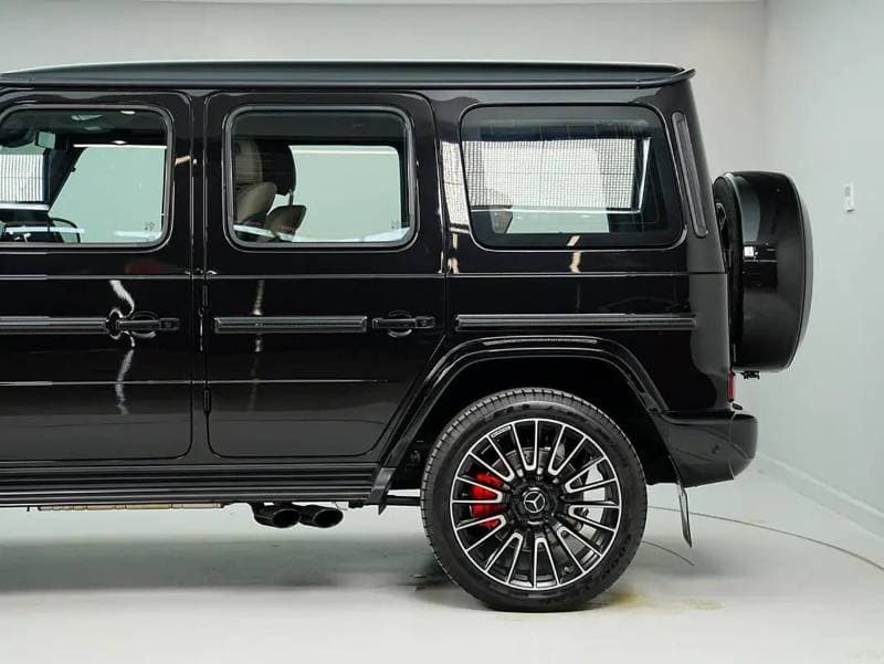 2026 Mercedes Benz G63 AMG STANDARD thumbnail 7