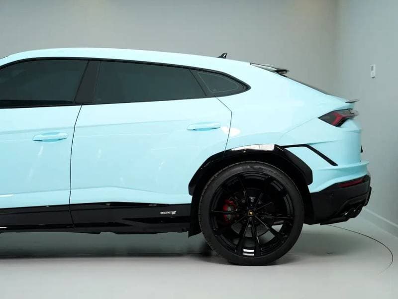 2024 Lamborghini Urus S thumbnail 5