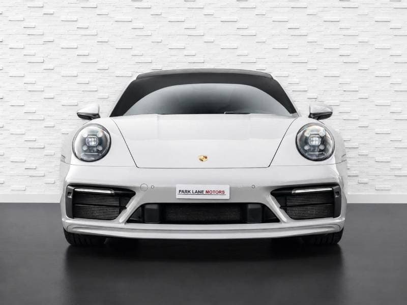 2024 Porsche 911 CARRERA thumbnail 2