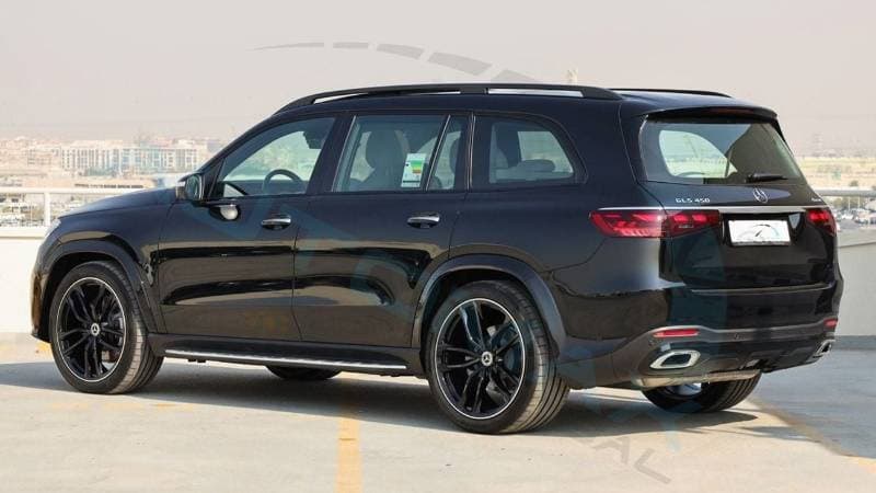 2026 Mercedes Benz GLS450 4MATIC thumbnail 5