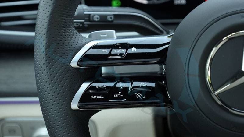 2026 Mercedes Benz GLS450 4MATIC thumbnail 8