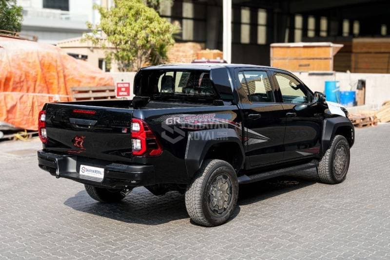 2026 Toyota Hilux GR SPORT thumbnail 7
