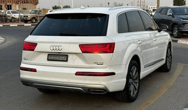 2021 Audi Q7 thumbnail 3
