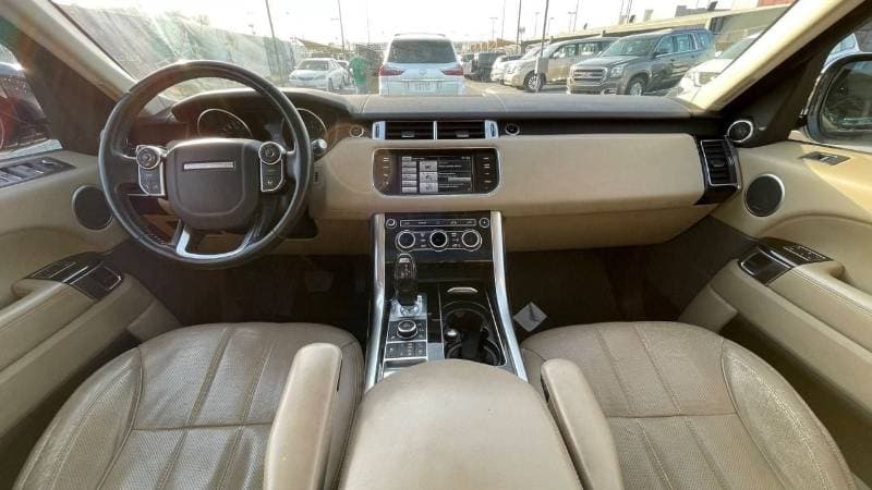2015 Land Rover Range Rover Sport HSE thumbnail 6