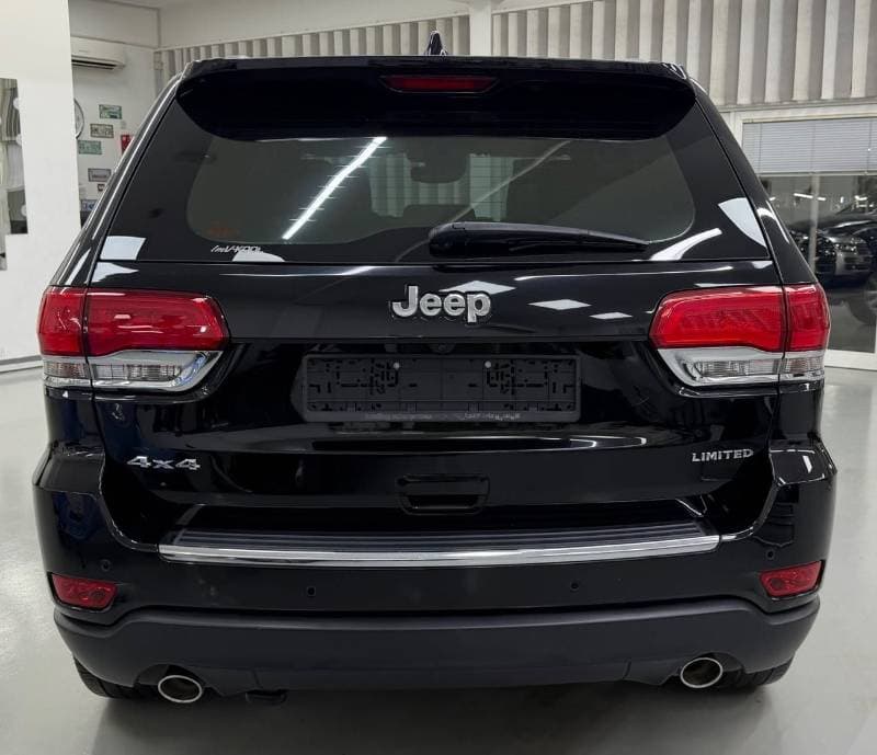 2017 Jeep Grand Cherokee LIMITED thumbnail 4