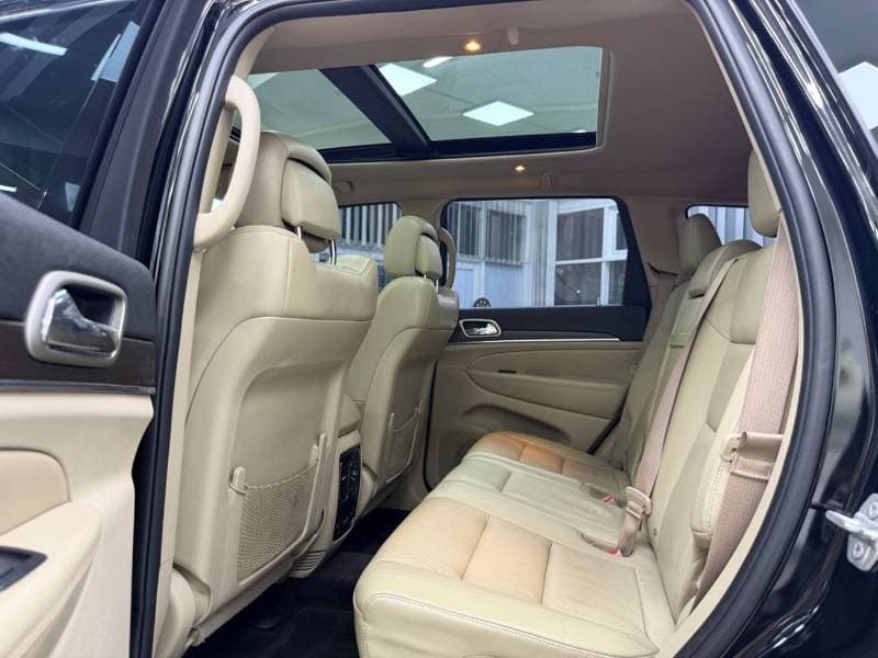 2017 Jeep Grand Cherokee LIMITED thumbnail 8