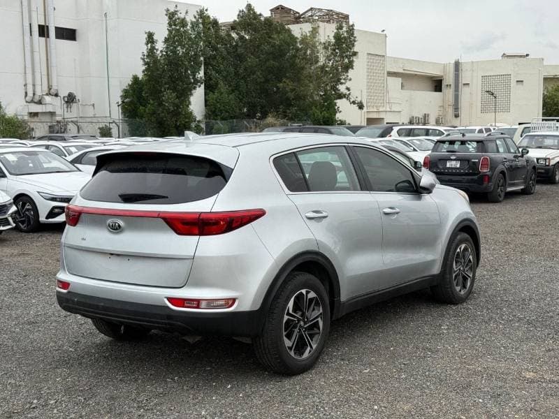 2018 Kia Sportage LX STANDARD thumbnail 5