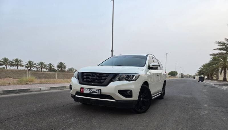 2020 Nissan Pathfinder SL