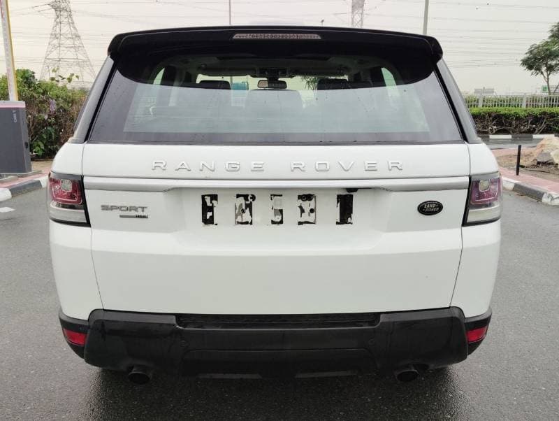 2014 Land Rover Range Rover Sport HSE thumbnail 4