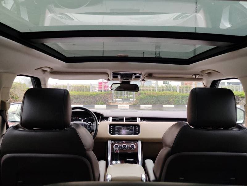 2014 Land Rover Range Rover Sport HSE thumbnail 5