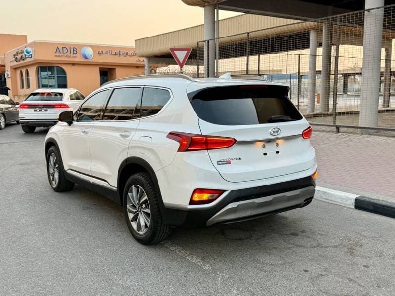2020 Hyundai Santa Fe LIMITED thumbnail 5