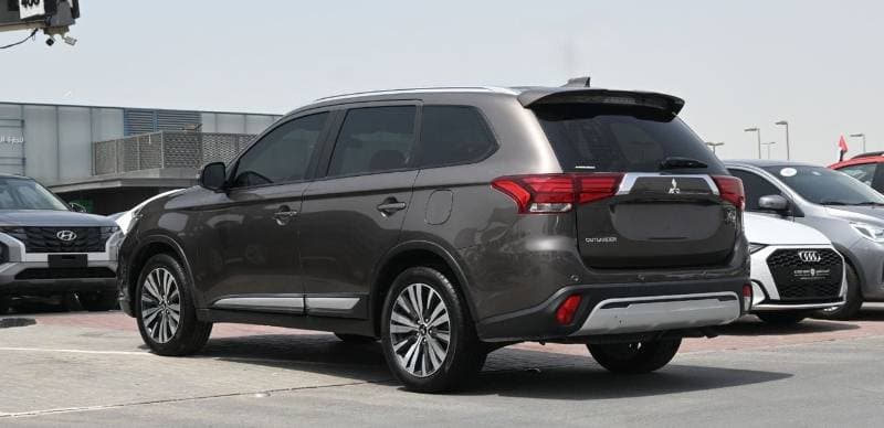 2021 Mitsubishi Outlander GLX thumbnail 4