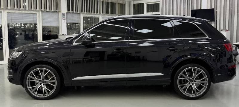 2019 Audi Q7 55 TFSI thumbnail 6