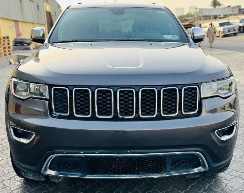 2018 Jeep Grand Cherokee LIMITED thumbnail 5