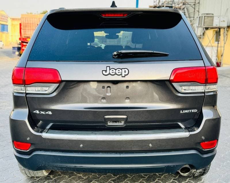 2018 Jeep Grand Cherokee LIMITED thumbnail 6