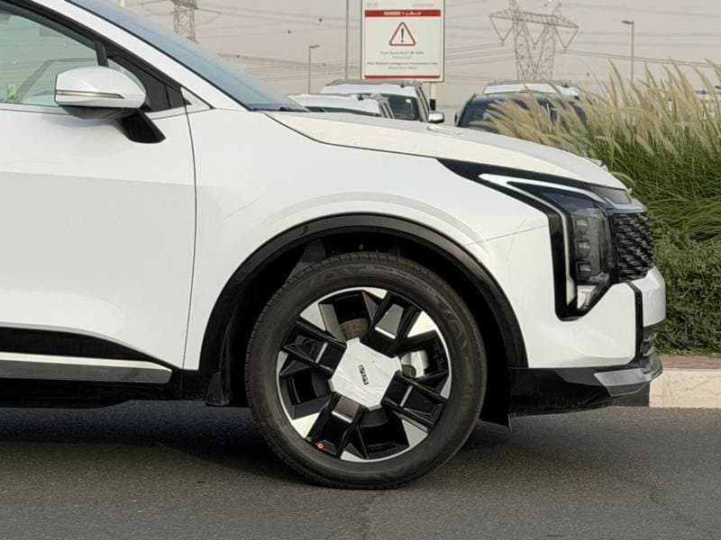2026 Kia Sportage STANDARD thumbnail 5