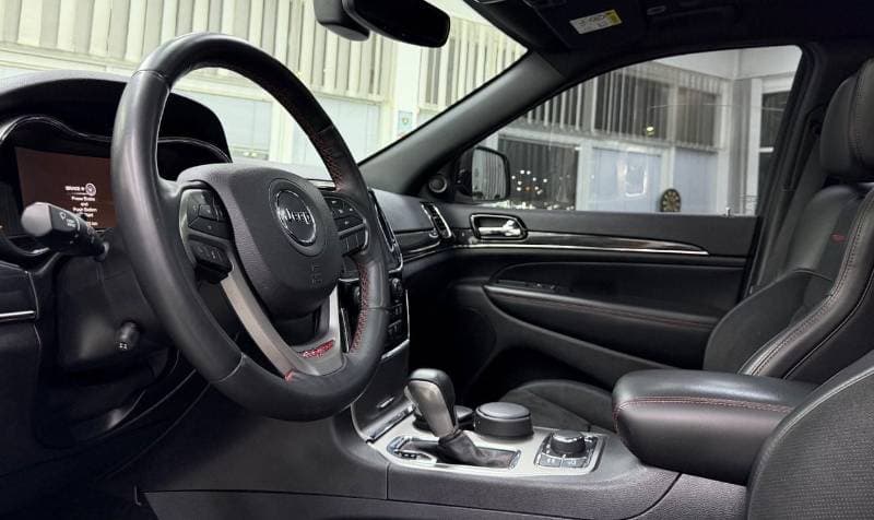 2019 Jeep Grand Cherokee TRAILHAWK thumbnail 8