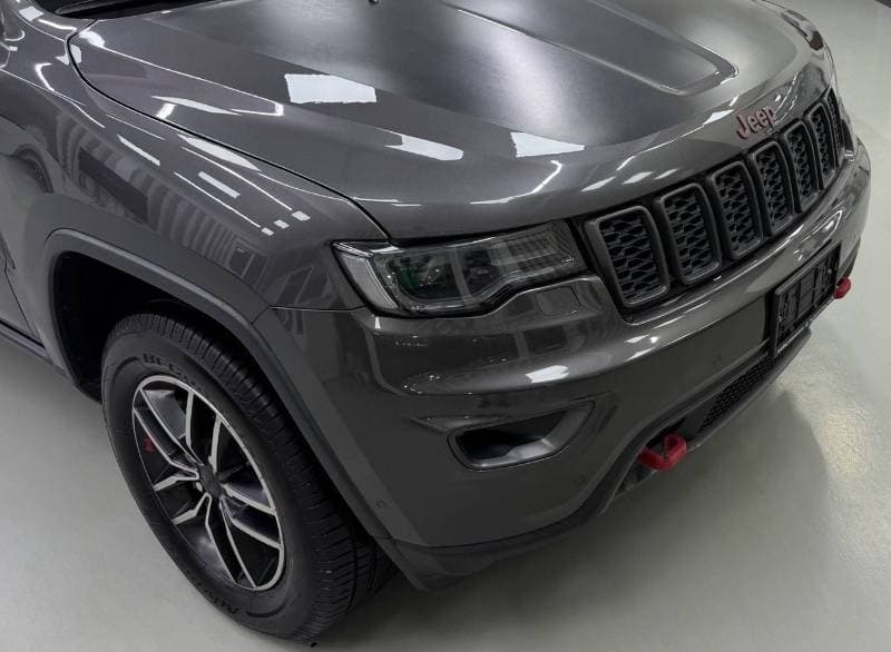 2019 Jeep Grand Cherokee TRAILHAWK thumbnail 2