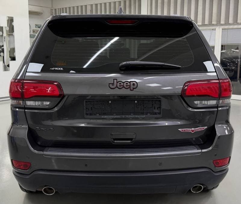 2019 Jeep Grand Cherokee TRAILHAWK thumbnail 4